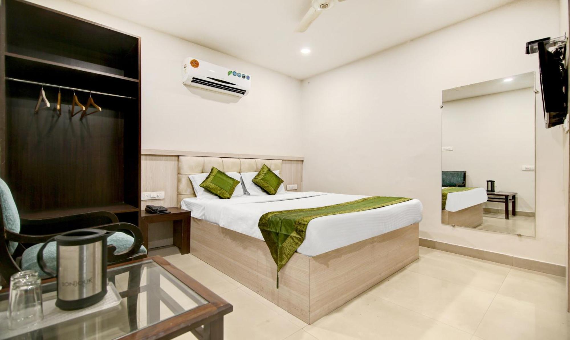 Itsy Hotels Solitaire Ambāla Kültér fotó