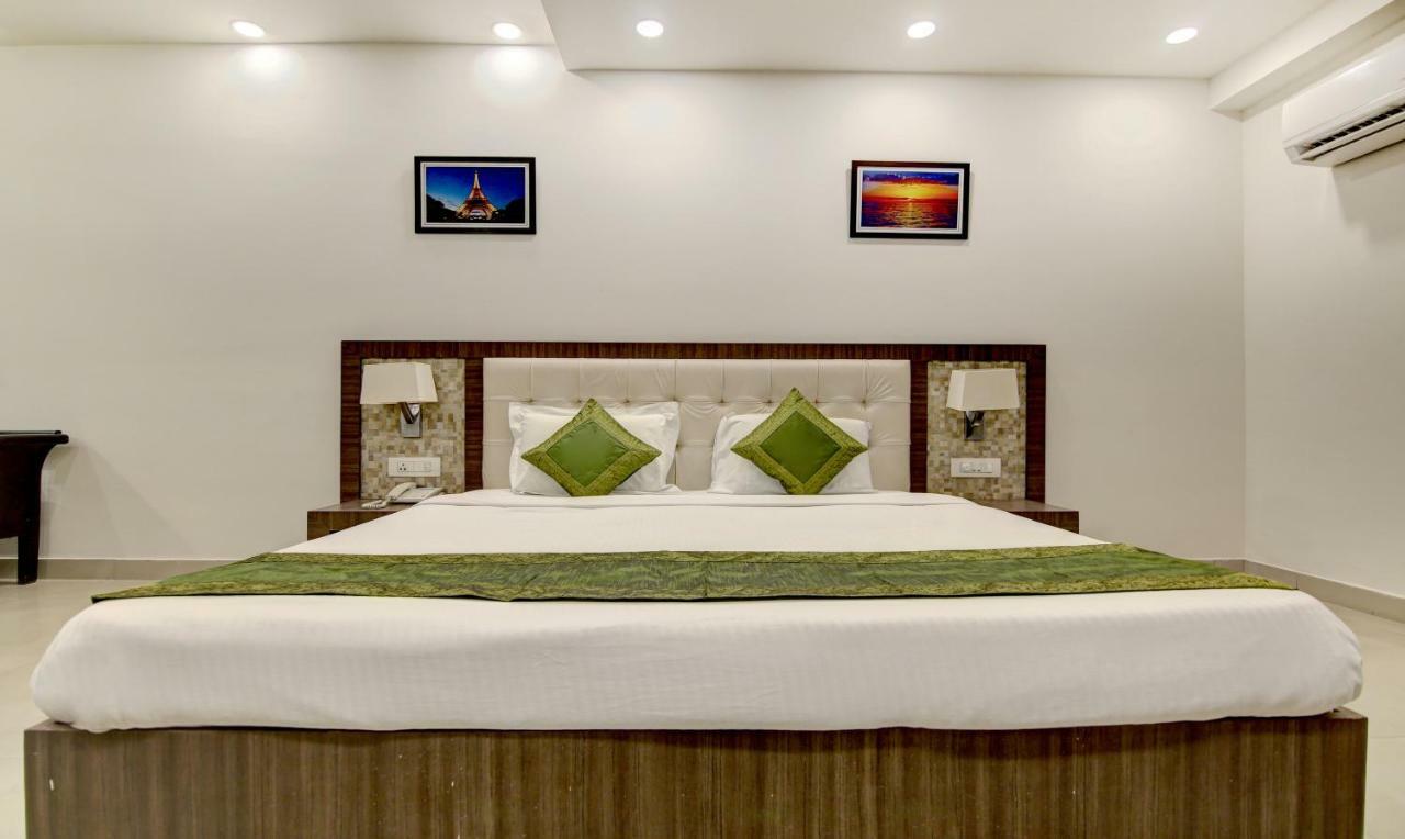 Itsy Hotels Solitaire Ambāla Kültér fotó