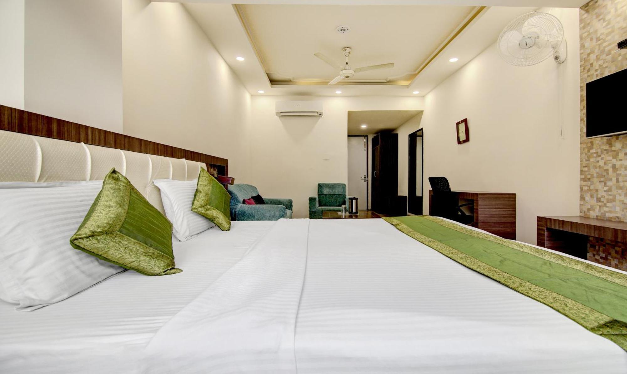 Itsy Hotels Solitaire Ambāla Kültér fotó