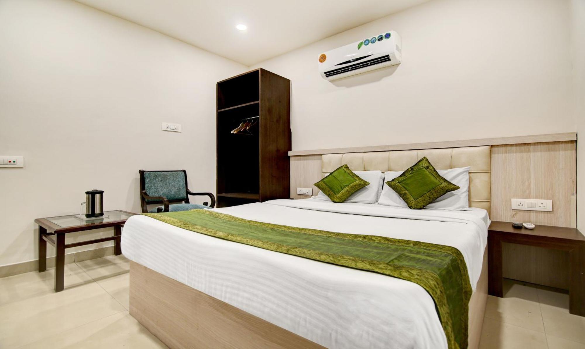 Itsy Hotels Solitaire Ambāla Kültér fotó