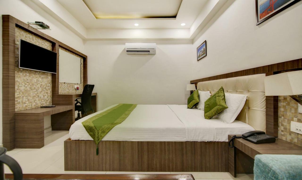 Itsy Hotels Solitaire Ambāla Kültér fotó